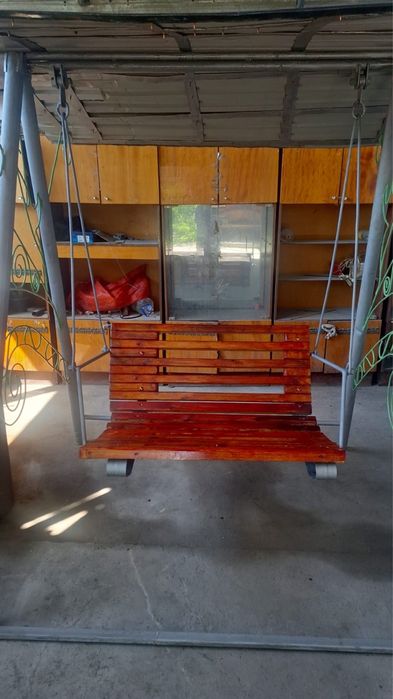 Качеля деревянная 200 000