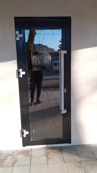 Двери Алюминевые Пластиковые.