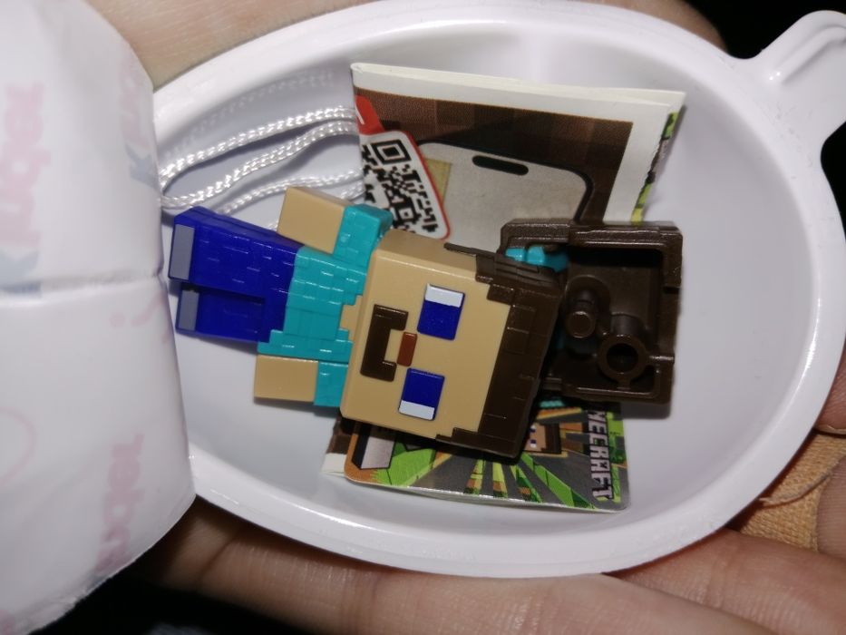 Фигурки minecraft kinder JOY