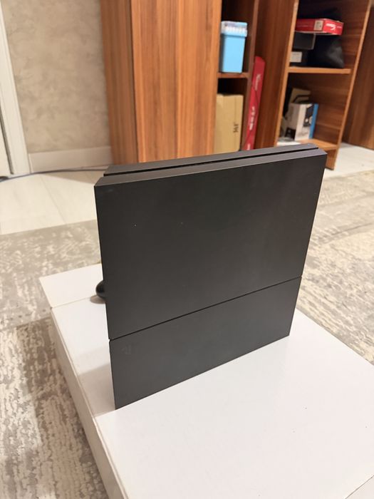 Sony PlayStation 4