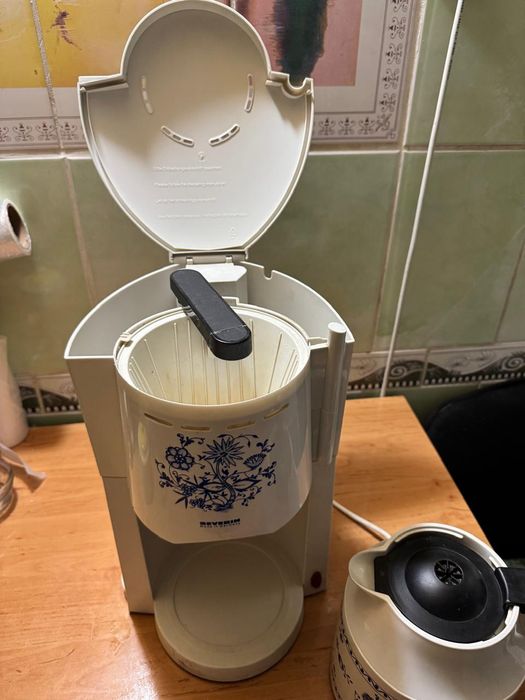 Кофеварка кофеварка