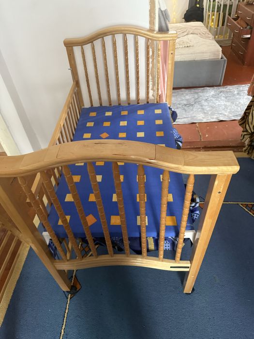 Продам детский манеж