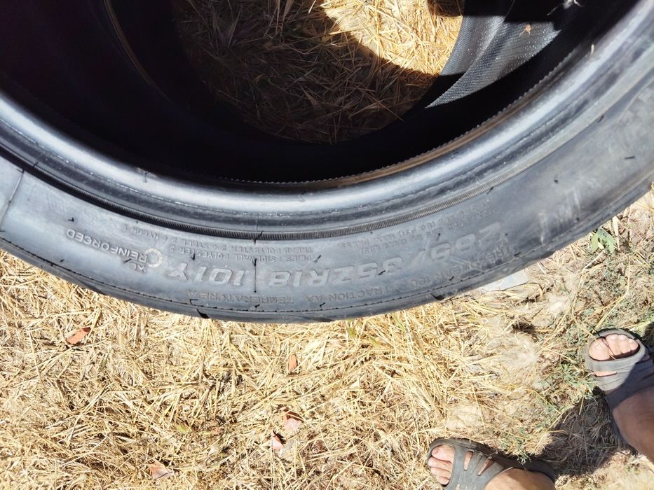 285/35ZR18 101Y NANKANG