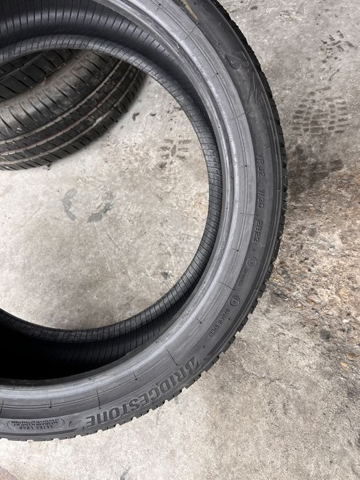 2 anvelope iarna 225/40/19 , Bridgestone , DOT 2023 , 6.4 mm