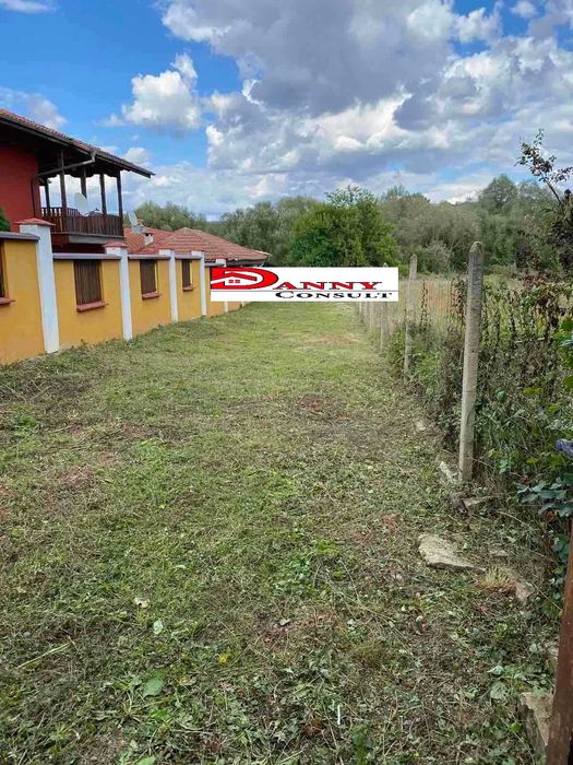 Новопостроена къща в с. Чакали - Еленски балкан