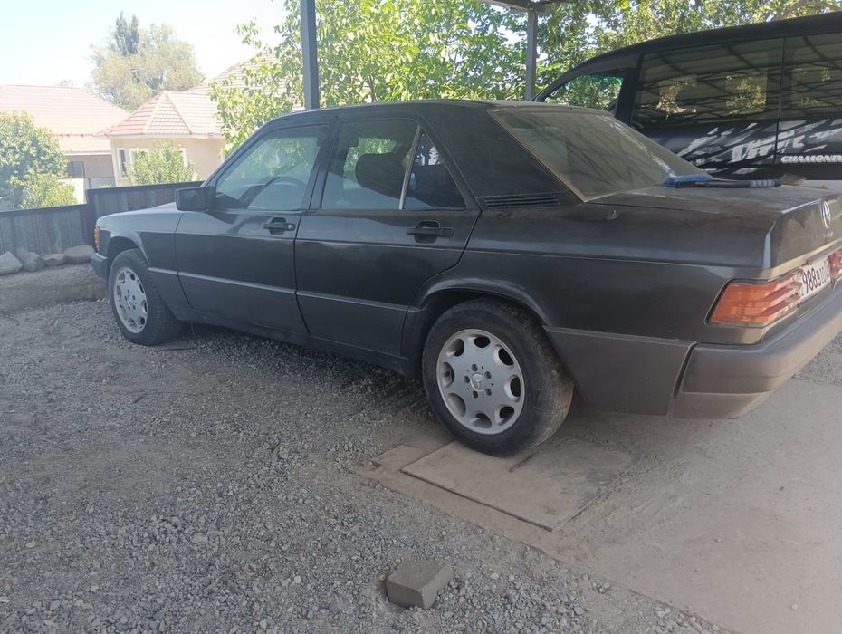Срочно продам mercedes benz 190