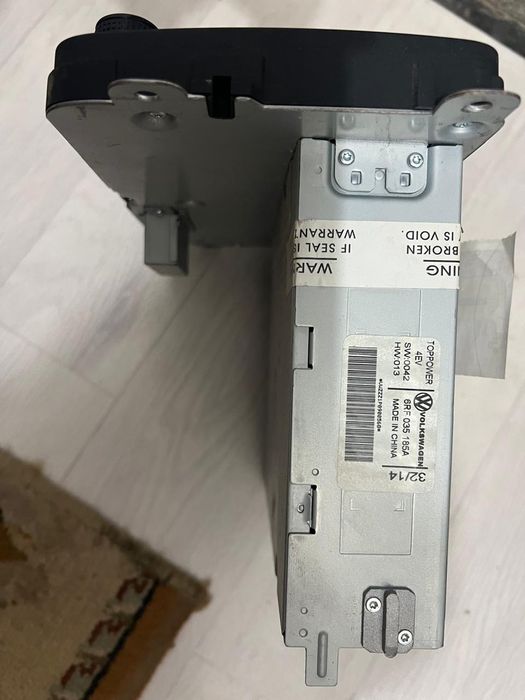 Продам магнитолу от Polo 2015, Corolla 2011