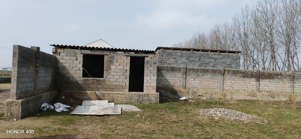 Yer uchaska sotiladi