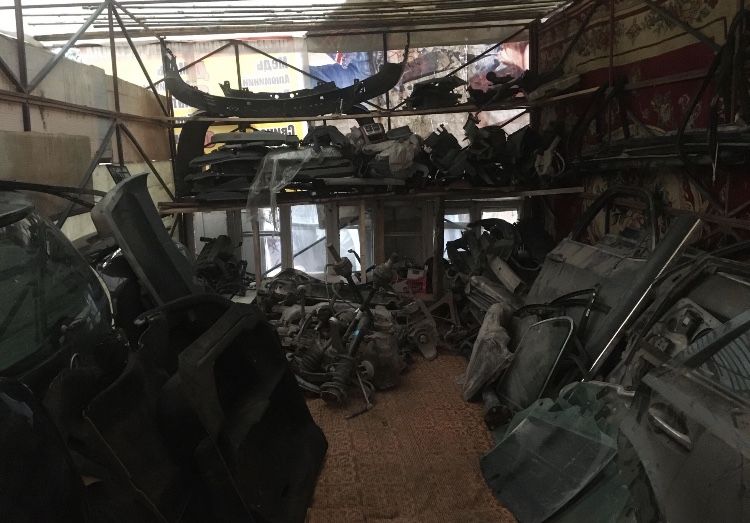 Запчасти оригинал мерс фольс БМВ