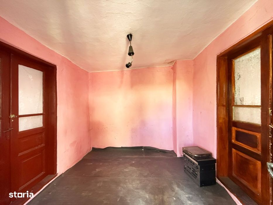 Rahova-Piatra Alba | Casa cu 2 Camere-Teren 184 mp | Toate Utilitatile