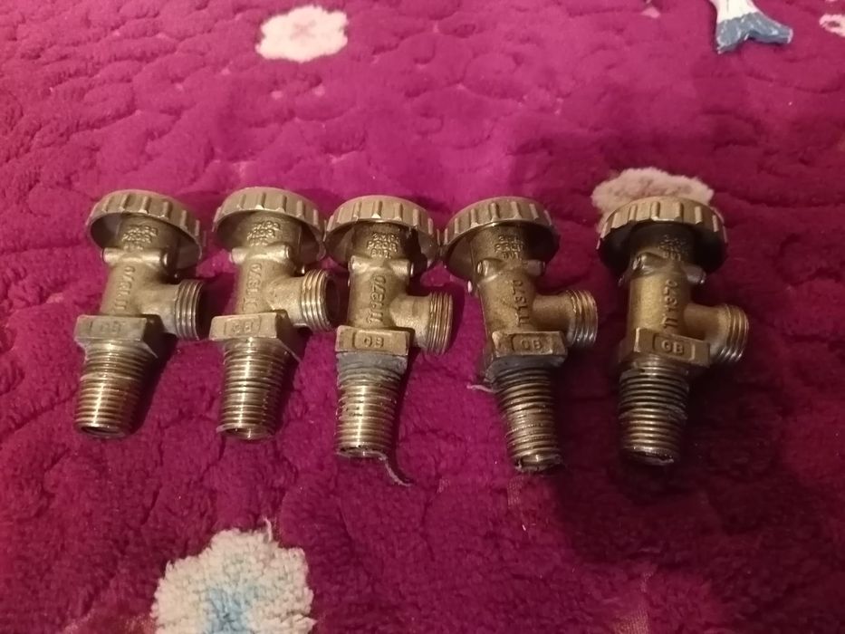 Vand robinet/robineti butelie