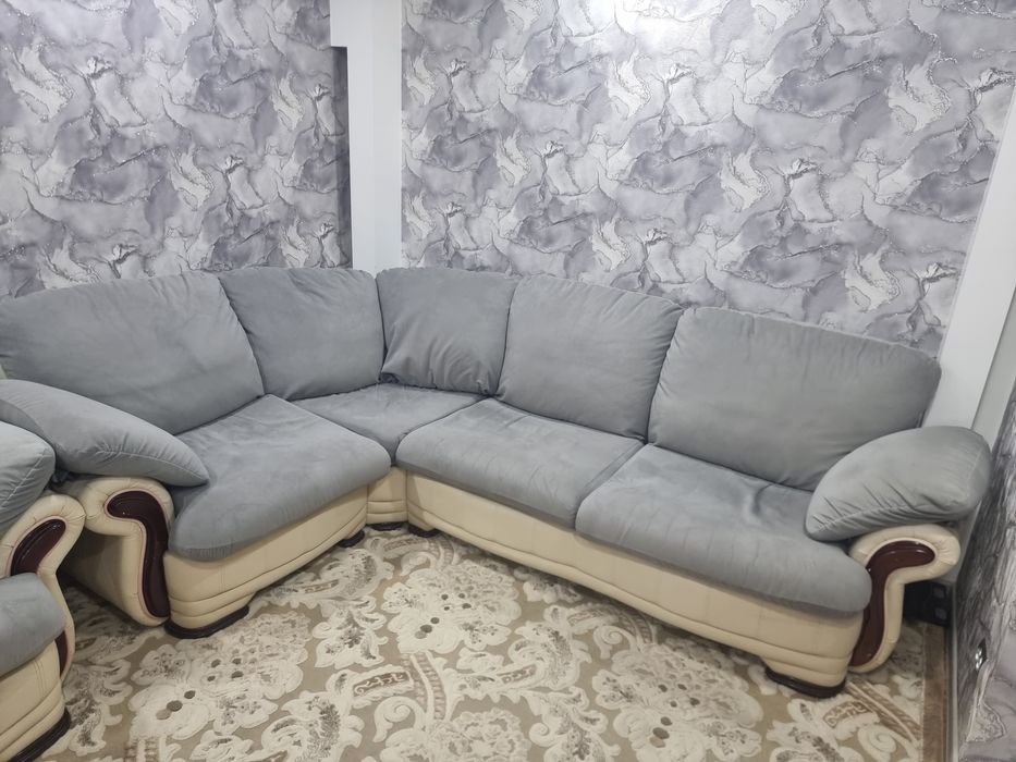 Угловой диван+кресло
