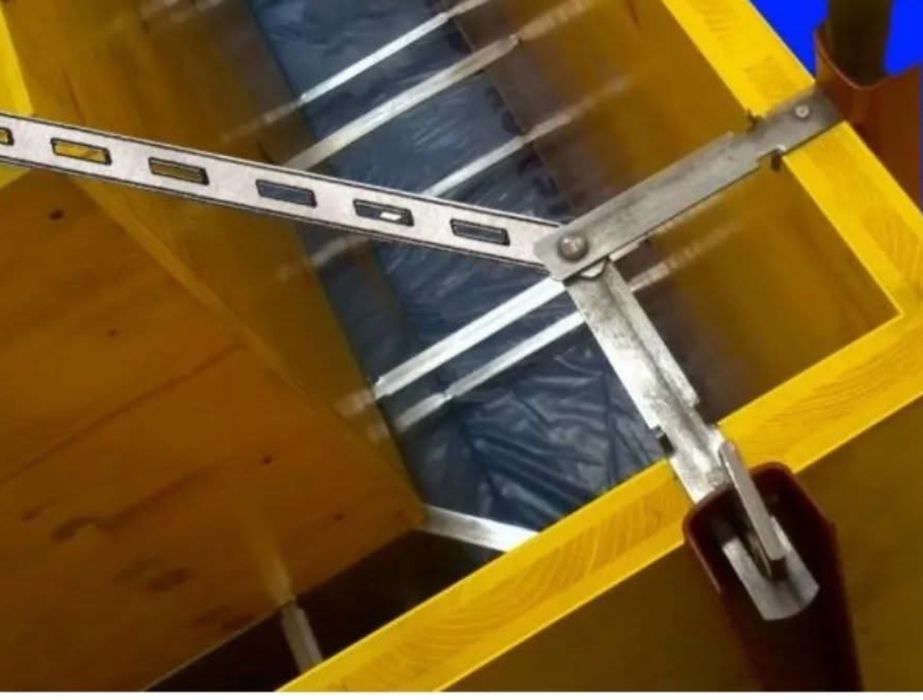 Montanti, Distantieri, Lamele, Vincluri, Cravate, Coltare cofraje doka