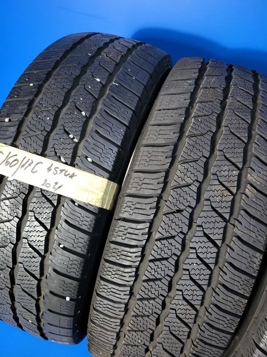 Vand set 4 x 215 60 17 C-uri Continental Van, an 2021-2022 M+S ca Noi
