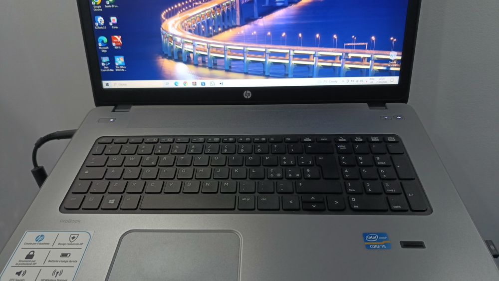 Laptop Hp ProBook 750 GO