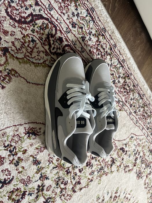 Красовки Nike Air Max