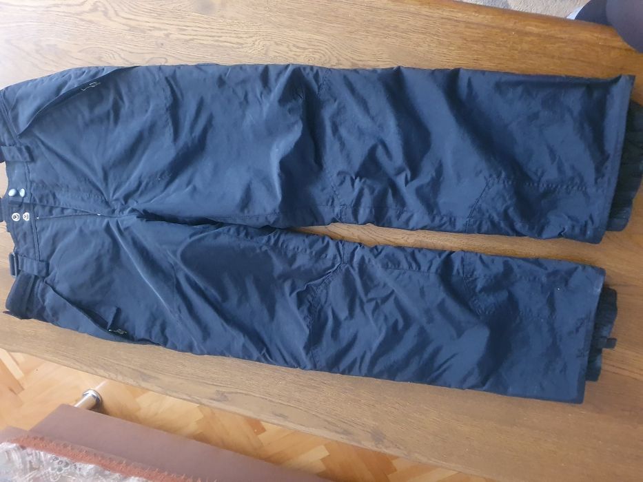 Pantaloni ski diferite marimi