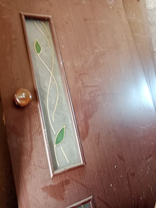 Продам двери межкомнатные