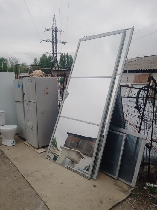 Улица Азаттык дом51 Продам зеркало