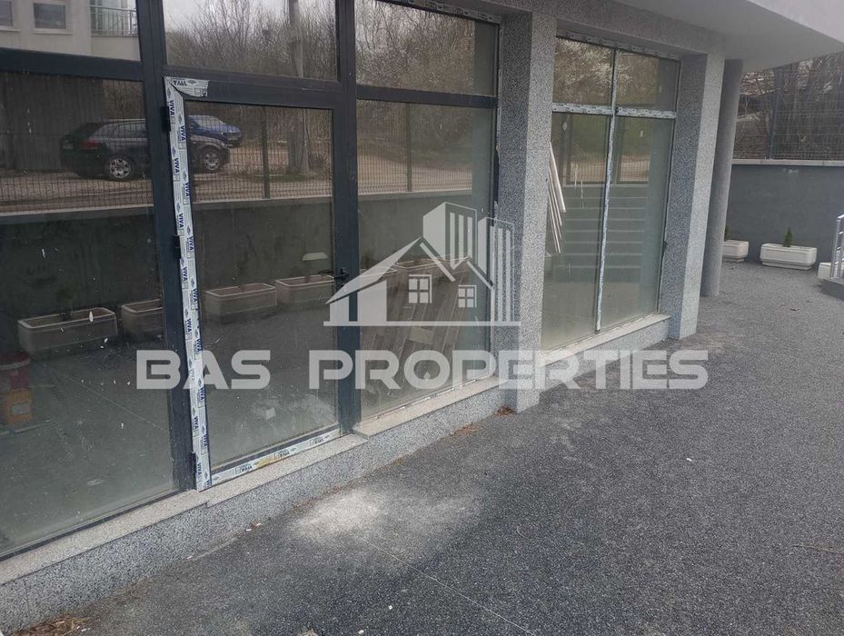 Магазин в София-Овча Купел площ 153