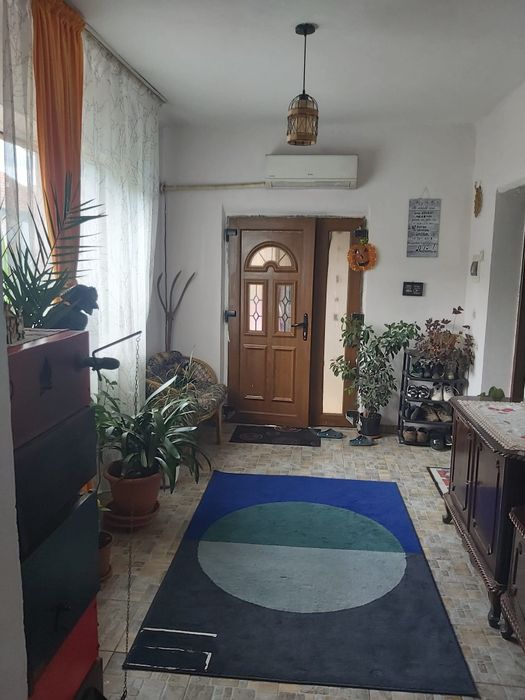 Casa cu teren1900mp Izbuc