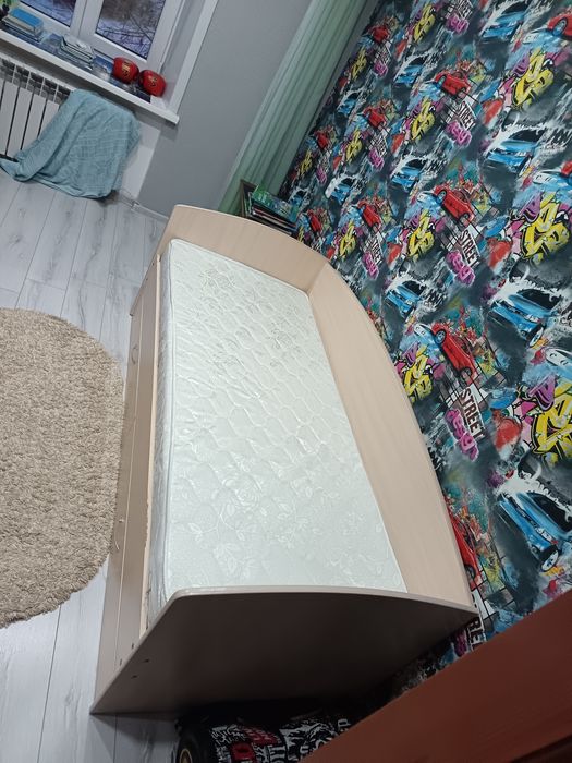 Детская кровать,