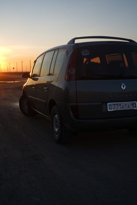 Продаю Renault Espace IV (минивэн), дизель 1.9