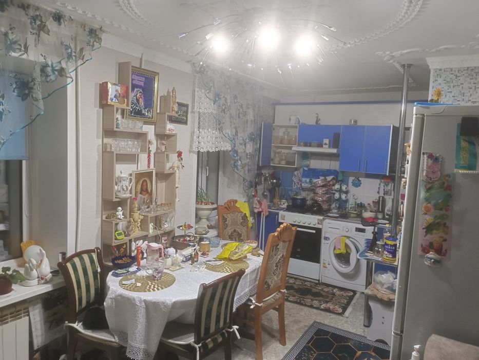 Продам 4-х комнатную квартиру.