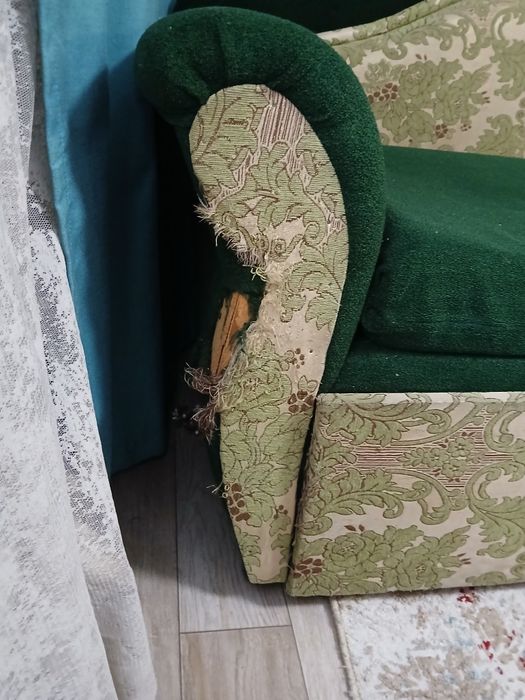 Продам диван-тахту