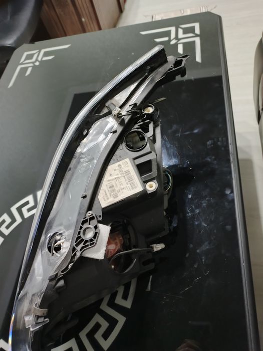 Bmw m5 e60 fara oldi óng va chap b/u xolati ideal