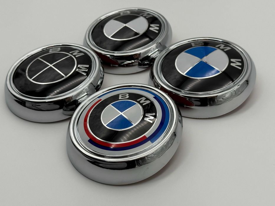 Emblema Compatibila BMW F26 spate negru cu suport