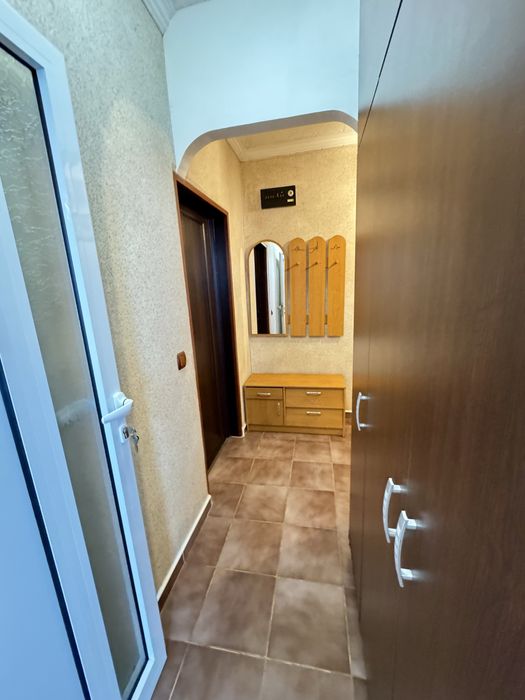 Дава се под наем Едностаен апартамент в Враца, Квартал 103 - 40 кв.м за 255 € - Снимка #9
