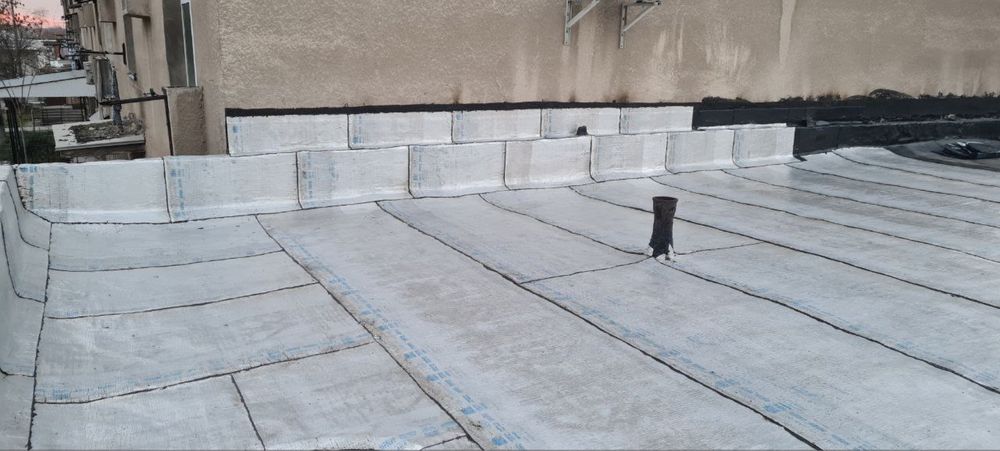 Ремонт крыш профнастилом