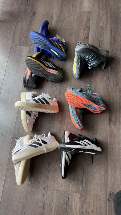 Чисто нови мъжки маратонки Адидас.