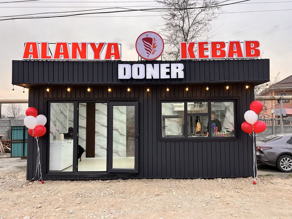 Продам донерную контейнер павильон