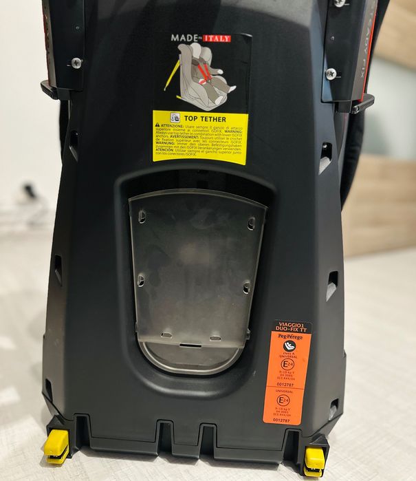 Scaun auto isofix Peg Perego VIAGGIO 1 DUO FIX KTT 9-18kg - impecabil
