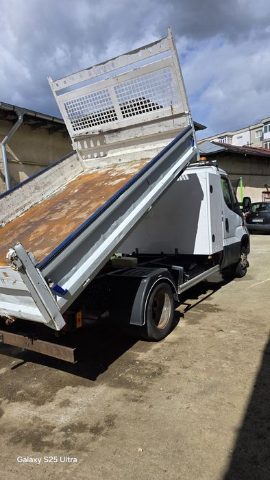 Iveco Daily 2017 | 3.0 Diesel (180CP) | Doar 144.657 KM | Predare Leasing