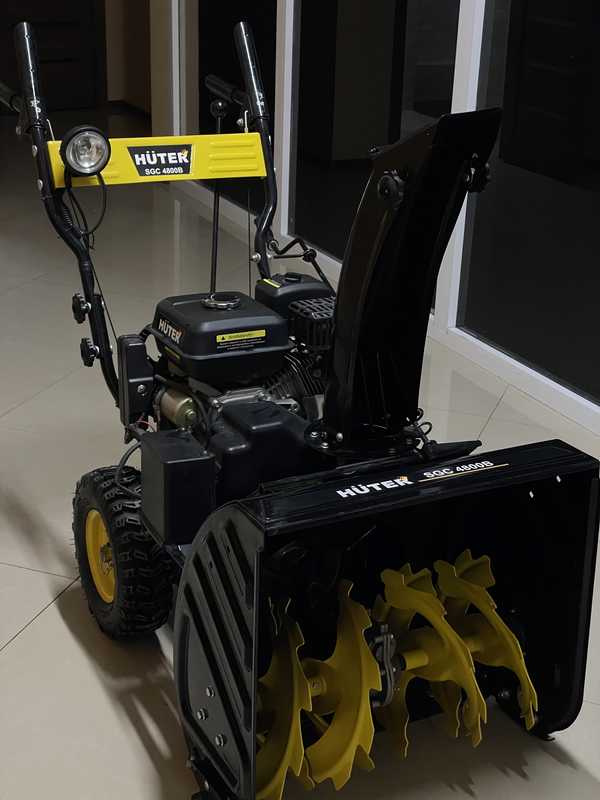 Снегоуборщик huter sgc 4800. Снегоуборщик хантер 4800. Снегоуборщик бензиновый huter sgc 4800. Снегоуборщик huter sgc 4800. Huter sgc 4800(b).
