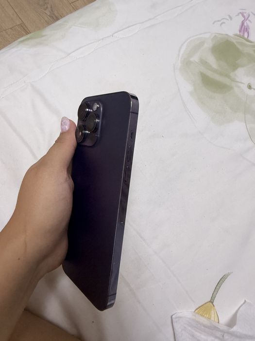 Продам iPhone 14 pro max