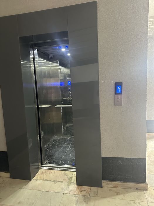 Квартира 94 кв.м 3-ком , 3 этаж с ремонтом и мебелью .