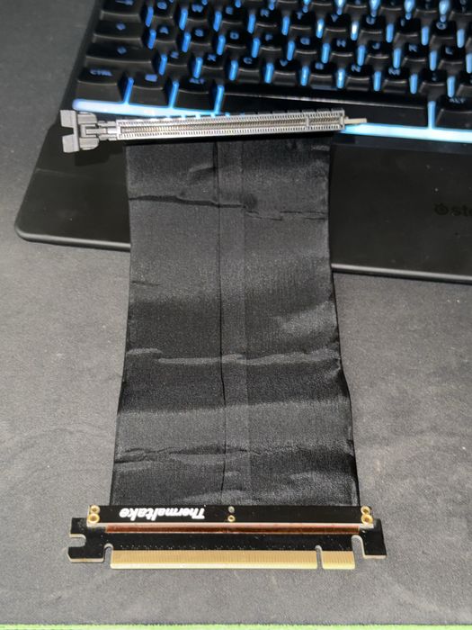 Cablu Riser PCI-E 3.0 X16