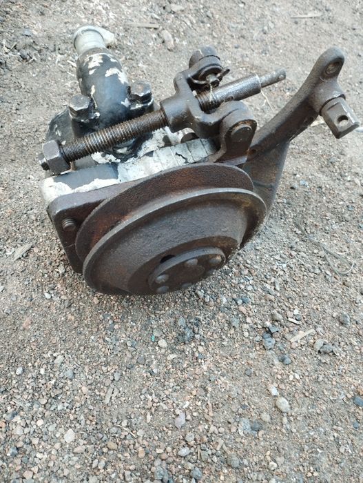 Насос шестереночный