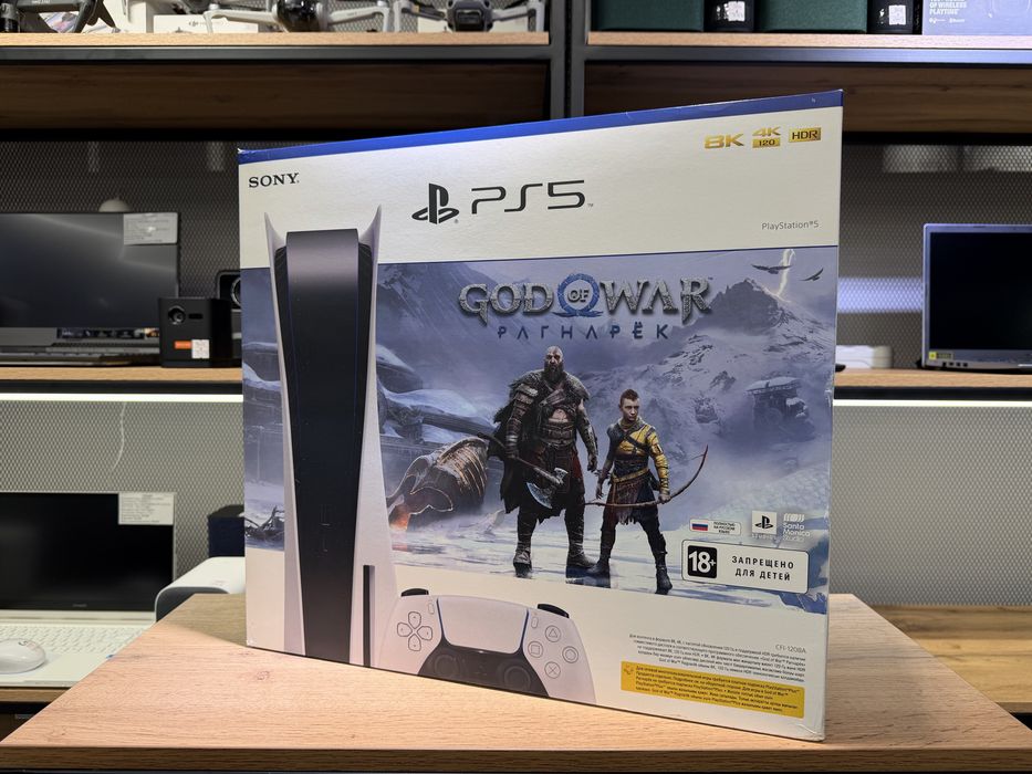 Новый Sony PS5 Fat, 825 GB, 1 джойстик, 1 диск God of War, 1849/A10