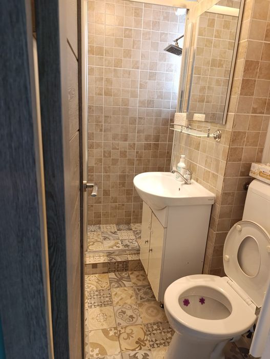 Inchiriez ap cu 3 cam, decomandat, Dambul Pietros