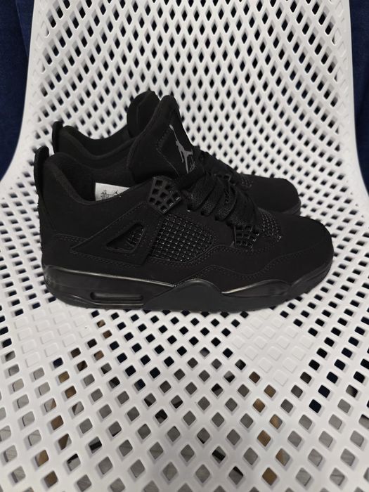 Nike jordan 4 nr 40 41 42 43 44 45  preț 400 lei