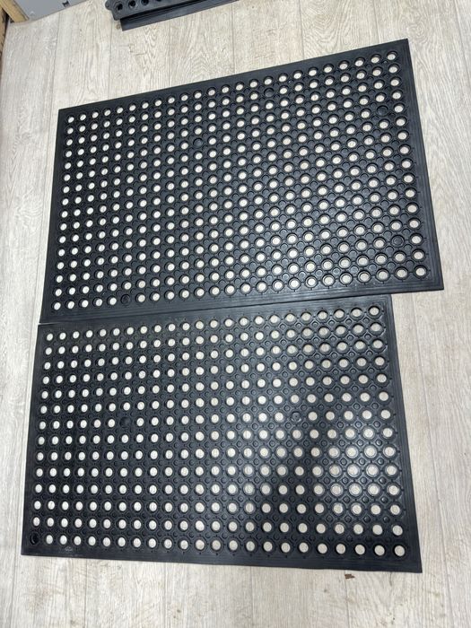 Придверные коврики резиновые