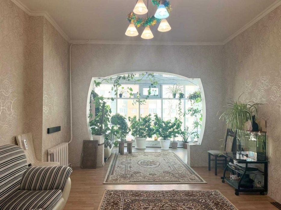 Продам 2 комнатную квартиру