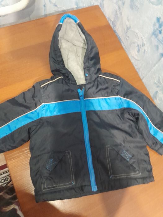 Продам детские вещи