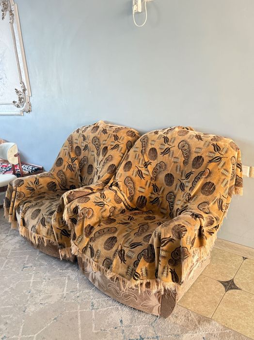 Продам диван в хорошем состояний