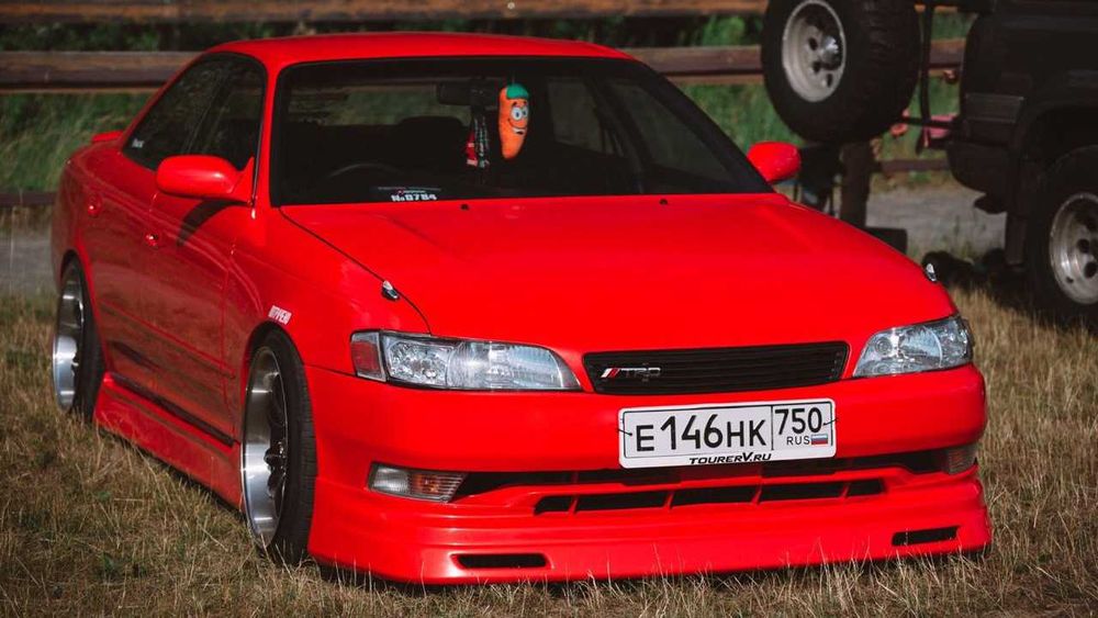 Накладки на Тайота марк 2 90 Вертекс Toyota Mark 2 90 Vertex Тюнинг